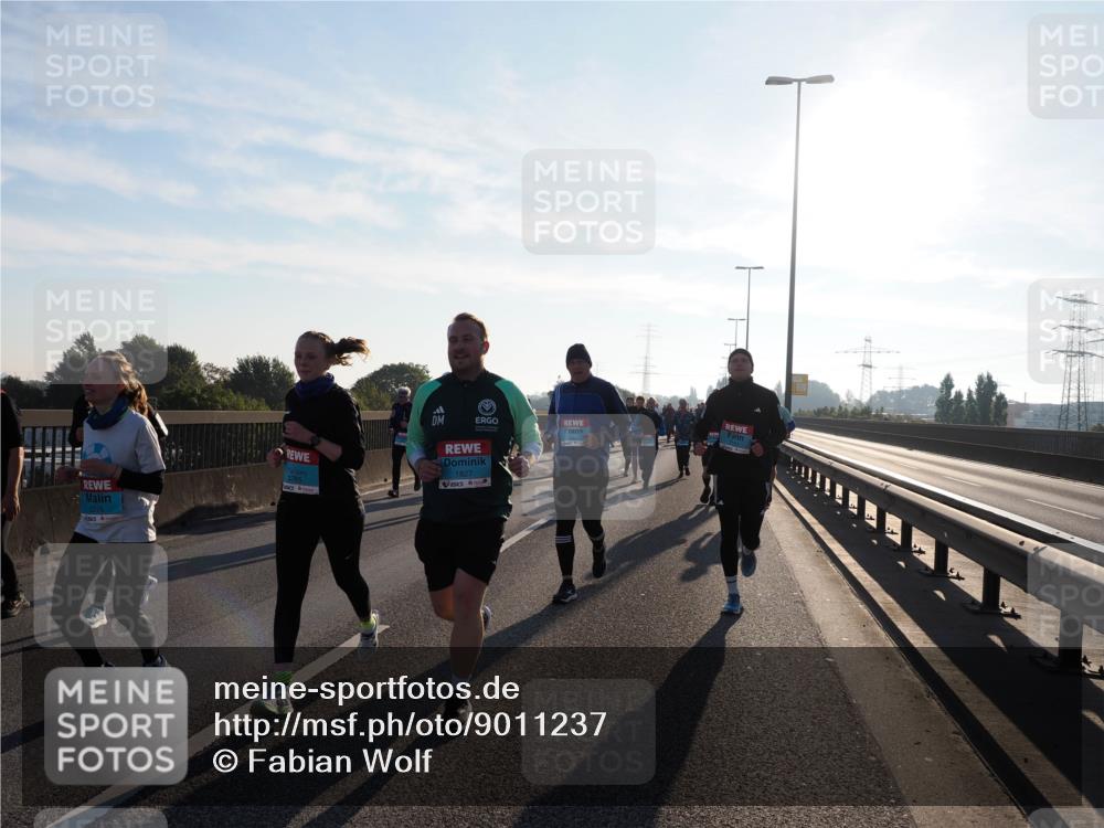 03.10.2025 - Köhlbrandbrückenlauf Fabian Wolf http://msf.ph/oto/9011237 03.10.2025 09:22:13 Position 3 1827 meine-sportfotos.de