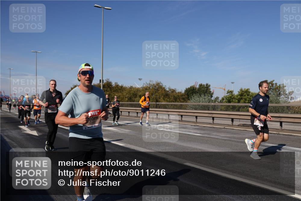 03.10.2025 - Köhlbrandbrückenlauf Julia Fischer http://msf.ph/oto/9011246 03.10.2025 12:58:43 Position 3 6112 meine-sportfotos.de