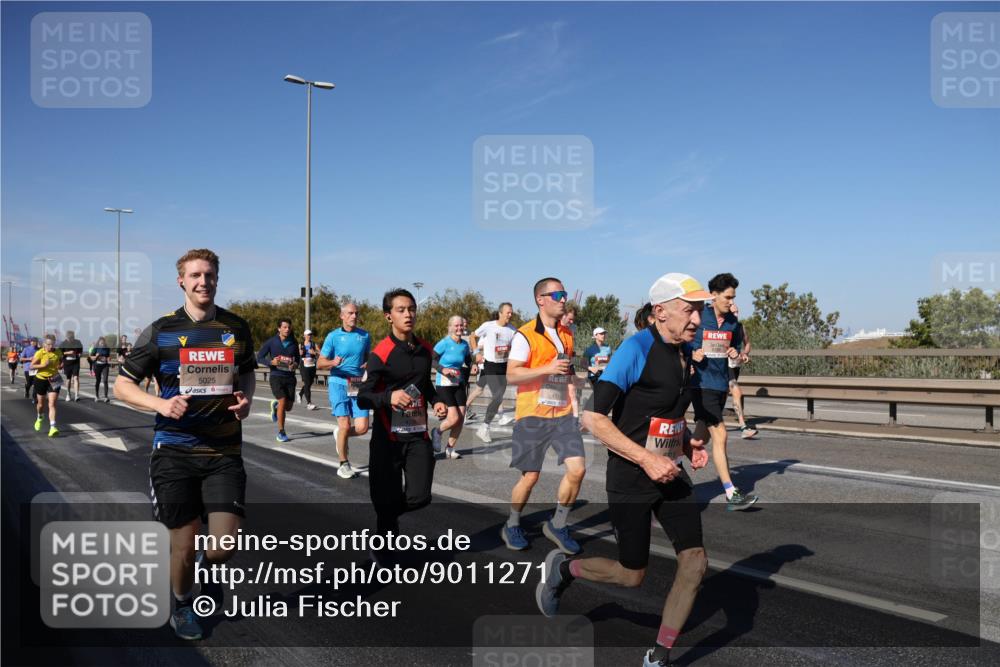 03.10.2025 - Köhlbrandbrückenlauf Julia Fischer http://msf.ph/oto/9011271 03.10.2025 12:58:48 Position 3 5025 meine-sportfotos.de