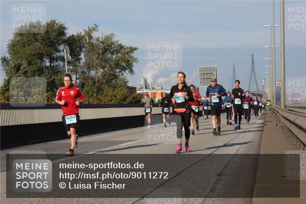 03.10.2025 - Köhlbrandbrückenlauf Luisa Fischer http://msf.ph/oto/9011272 03.10.2025 10:53:39 Position 3 3569 meine-sportfotos.de