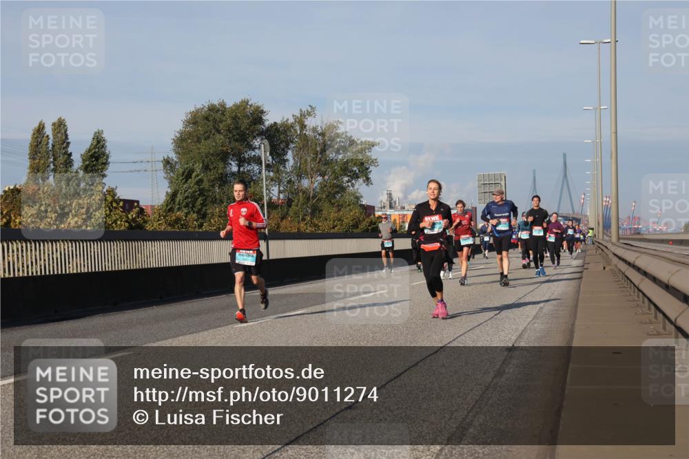 03.10.2025 - Köhlbrandbrückenlauf Luisa Fischer http://msf.ph/oto/9011274 03.10.2025 10:53:39 Position 3  meine-sportfotos.de