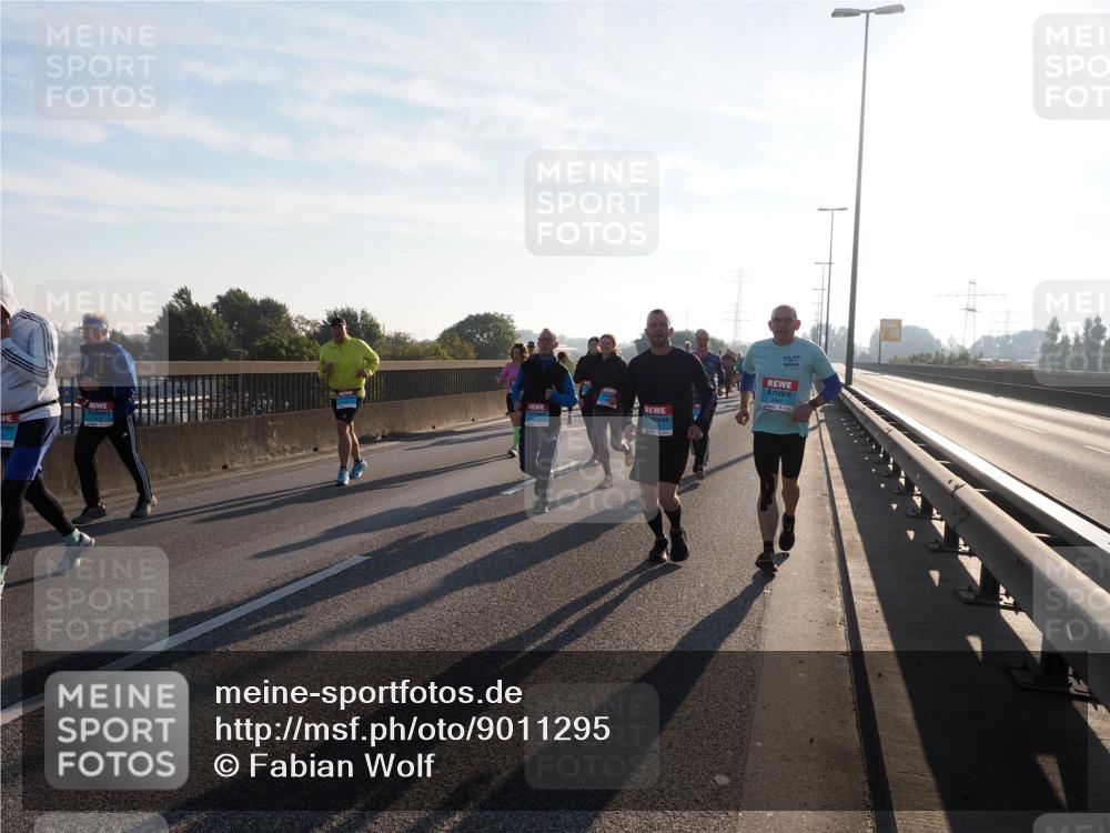 03.10.2025 - Köhlbrandbrückenlauf Fabian Wolf http://msf.ph/oto/9011295 03.10.2025 09:22:16 Position 3 30, 00 meine-sportfotos.de