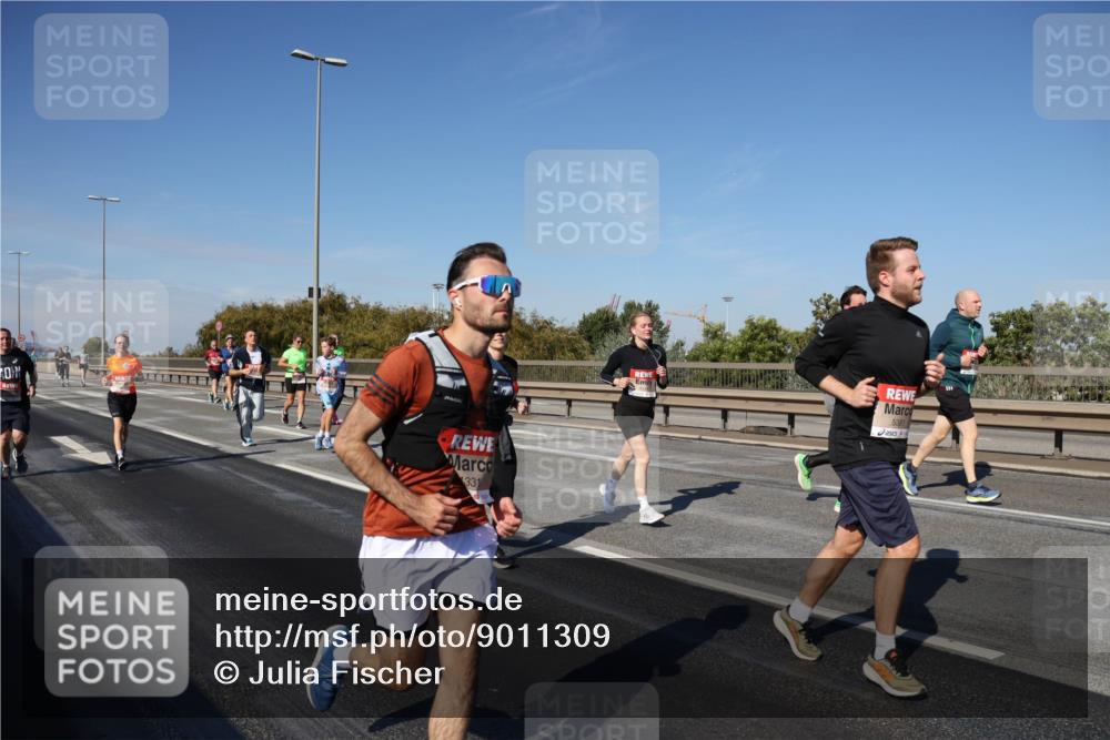 03.10.2025 - Köhlbrandbrückenlauf Julia Fischer http://msf.ph/oto/9011309 03.10.2025 12:58:59 Position 3 331, 5381 meine-sportfotos.de