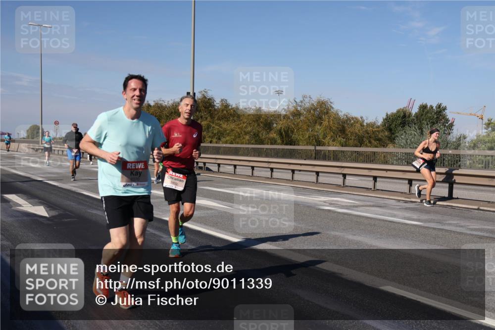 03.10.2025 - Köhlbrandbrückenlauf Julia Fischer http://msf.ph/oto/9011339 03.10.2025 12:59:06 Position 3 6370, 5802 meine-sportfotos.de