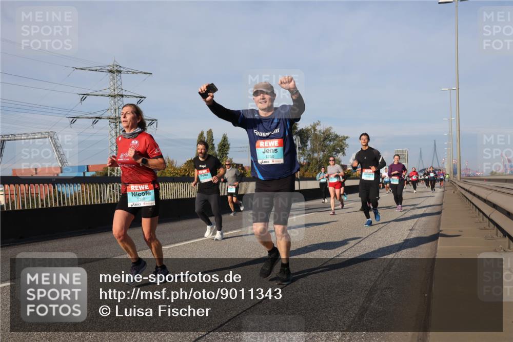 03.10.2025 - Köhlbrandbrückenlauf Luisa Fischer http://msf.ph/oto/9011343 03.10.2025 10:53:45 Position 3 1363, 1250 meine-sportfotos.de