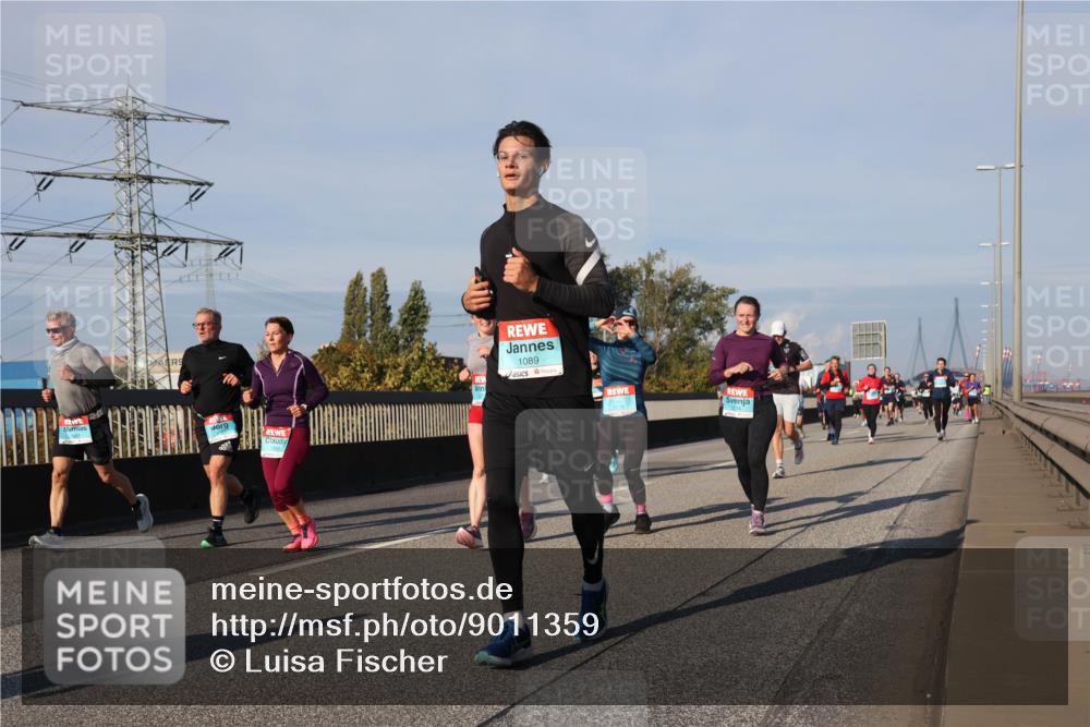 03.10.2025 - Köhlbrandbrückenlauf Luisa Fischer http://msf.ph/oto/9011359 03.10.2025 10:53:47 Position 3 1089 meine-sportfotos.de