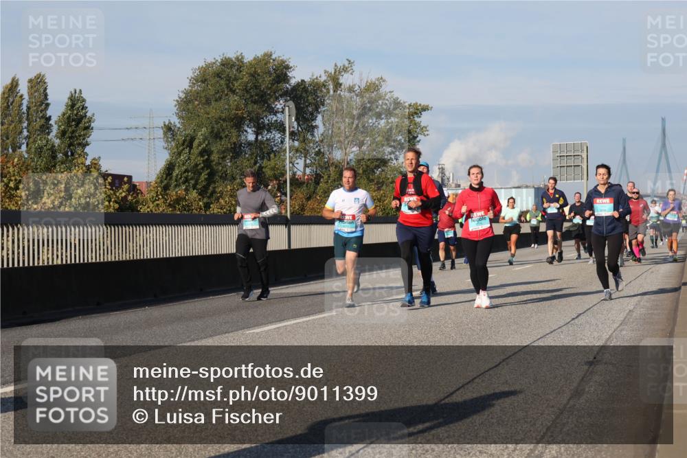 03.10.2025 - Köhlbrandbrückenlauf Luisa Fischer http://msf.ph/oto/9011399 03.10.2025 10:53:51 Position 3  meine-sportfotos.de