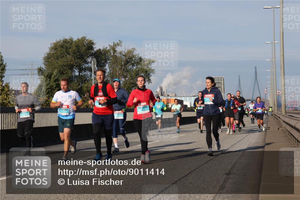 03.10.2025 - Köhlbrandbrückenlauf Luisa Fischer http://msf.ph/oto/9011414 03.10.2025 10:53:52 Position 3 3071, 1716 meine-sportfotos.de