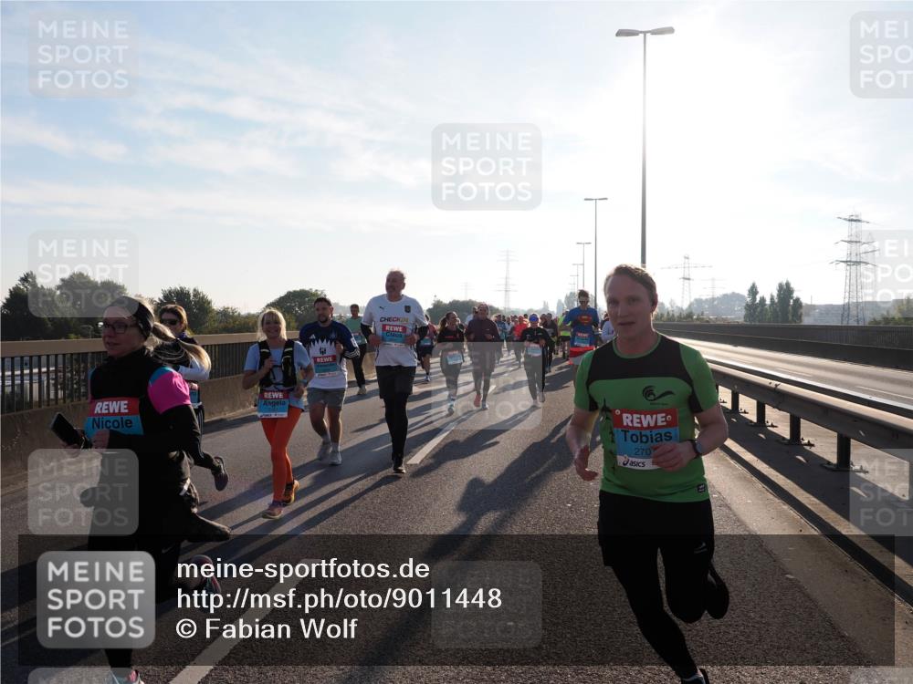 03.10.2025 - Köhlbrandbrückenlauf Fabian Wolf http://msf.ph/oto/9011448 03.10.2025 09:22:24 Position 3 24, 270 meine-sportfotos.de