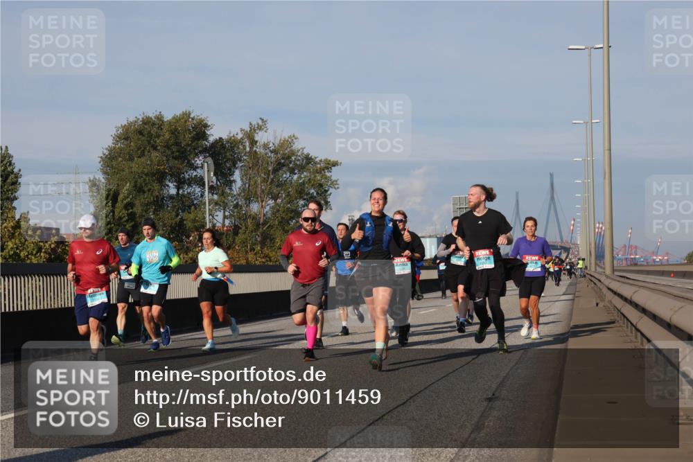 03.10.2025 - Köhlbrandbrückenlauf Luisa Fischer http://msf.ph/oto/9011459 03.10.2025 10:53:56 Position 3 1532 meine-sportfotos.de