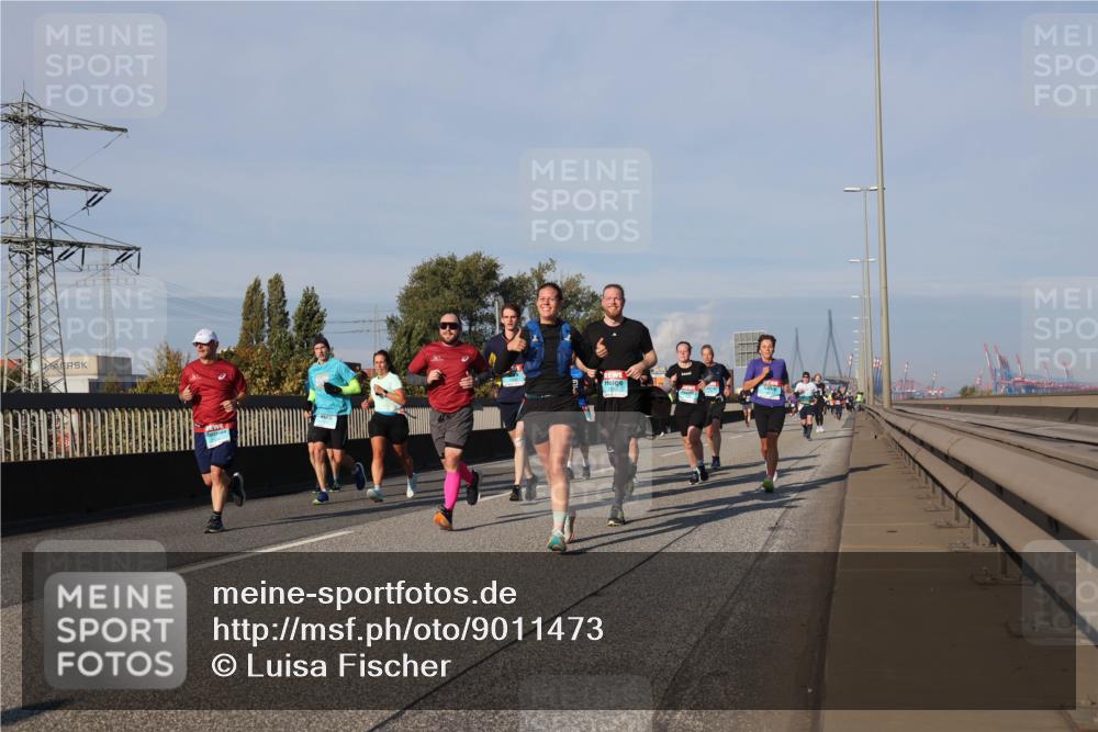 03.10.2025 - Köhlbrandbrückenlauf Luisa Fischer http://msf.ph/oto/9011473 03.10.2025 10:53:58 Position 3  meine-sportfotos.de