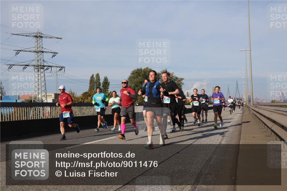 03.10.2025 - Köhlbrandbrückenlauf Luisa Fischer http://msf.ph/oto/9011476 03.10.2025 10:53:58 Position 3  meine-sportfotos.de