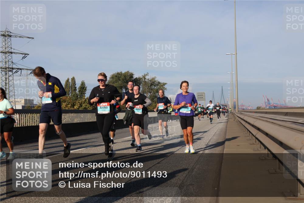 03.10.2025 - Köhlbrandbrückenlauf Luisa Fischer http://msf.ph/oto/9011493 03.10.2025 10:54:00 Position 3 1238 meine-sportfotos.de