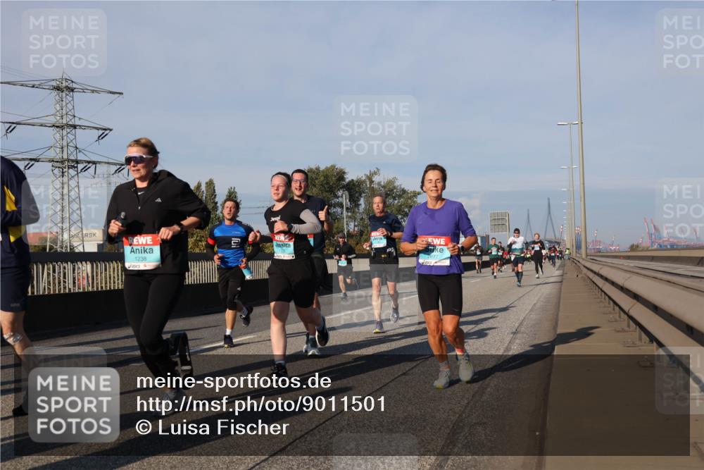 03.10.2025 - Köhlbrandbrückenlauf Luisa Fischer http://msf.ph/oto/9011501 03.10.2025 10:54:00 Position 3 1238, 2677 meine-sportfotos.de