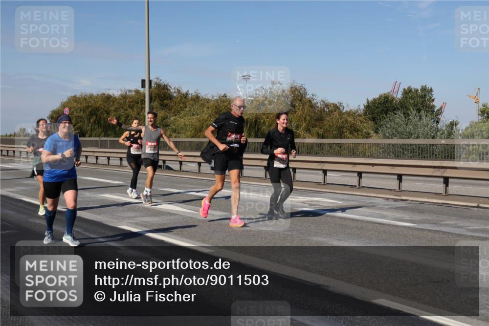 03.10.2025 - Köhlbrandbrückenlauf Julia Fischer http://msf.ph/oto/9011503 03.10.2025 12:59:51 Position 3  meine-sportfotos.de
