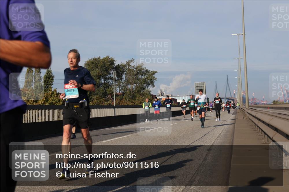 03.10.2025 - Köhlbrandbrückenlauf Luisa Fischer http://msf.ph/oto/9011516 03.10.2025 10:54:02 Position 3 1739 meine-sportfotos.de