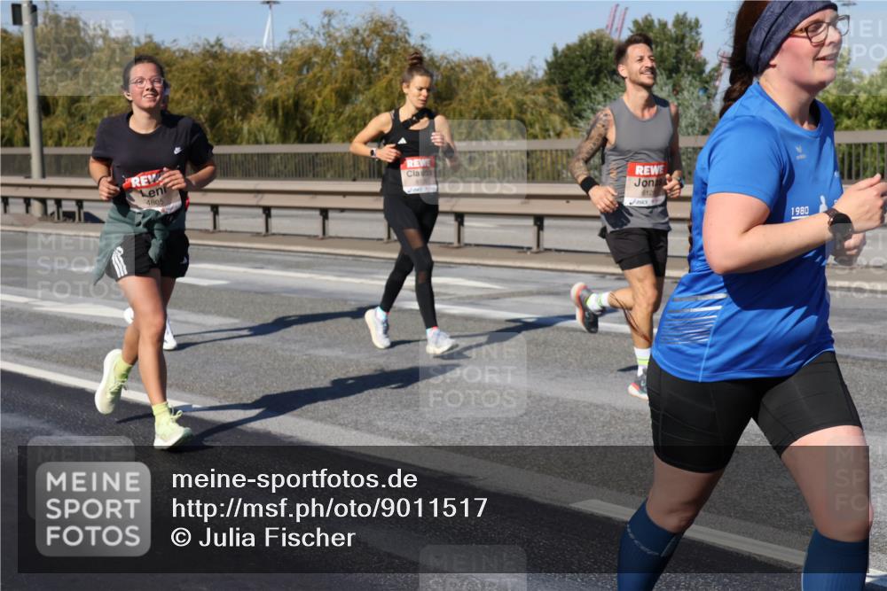 03.10.2025 - Köhlbrandbrückenlauf Julia Fischer http://msf.ph/oto/9011517 03.10.2025 12:59:53 Position 3 4805, 612, 1980 meine-sportfotos.de