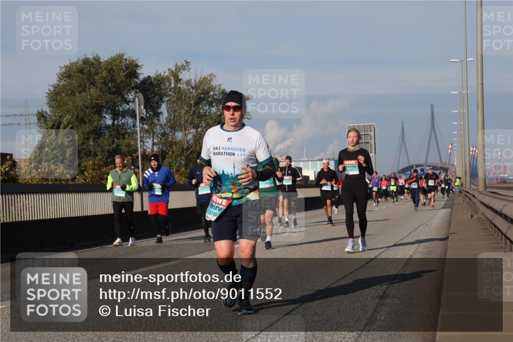 03.10.2025 - Köhlbrandbrückenlauf Luisa Fischer http://msf.ph/oto/9011552 03.10.2025 10:54:05 Position 3 3280 meine-sportfotos.de