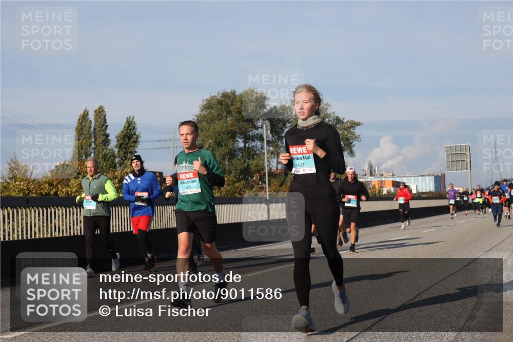 03.10.2025 - Köhlbrandbrückenlauf Luisa Fischer http://msf.ph/oto/9011586 03.10.2025 10:54:08 Position 3 1699, 1407 meine-sportfotos.de