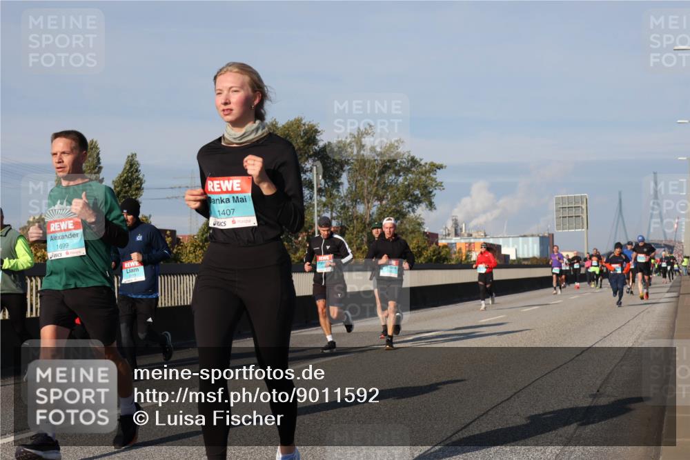 03.10.2025 - Köhlbrandbrückenlauf Luisa Fischer http://msf.ph/oto/9011592 03.10.2025 10:54:09 Position 3 1699, 1407 meine-sportfotos.de