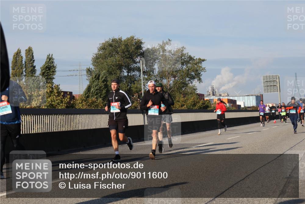 03.10.2025 - Köhlbrandbrückenlauf Luisa Fischer http://msf.ph/oto/9011600 03.10.2025 10:54:10 Position 3 3119 meine-sportfotos.de