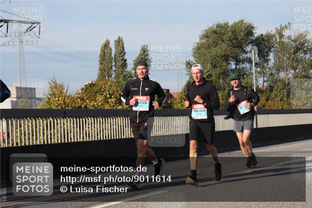 03.10.2025 - Köhlbrandbrückenlauf Luisa Fischer http://msf.ph/oto/9011614 03.10.2025 10:54:11 Position 3 886, 1764 meine-sportfotos.de