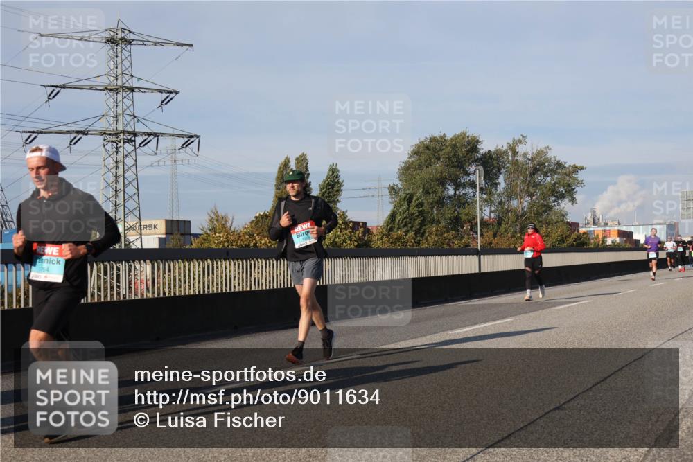 03.10.2025 - Köhlbrandbrückenlauf Luisa Fischer http://msf.ph/oto/9011634 03.10.2025 10:54:12 Position 3 1764 meine-sportfotos.de