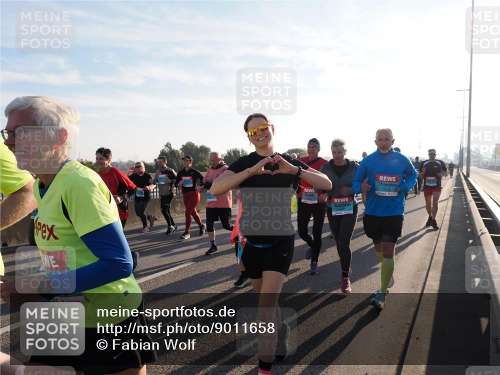 03.10.2025 - Köhlbrandbrückenlauf Fabian Wolf http://msf.ph/oto/9011658 03.10.2025 09:22:34 Position 3 3676 meine-sportfotos.de