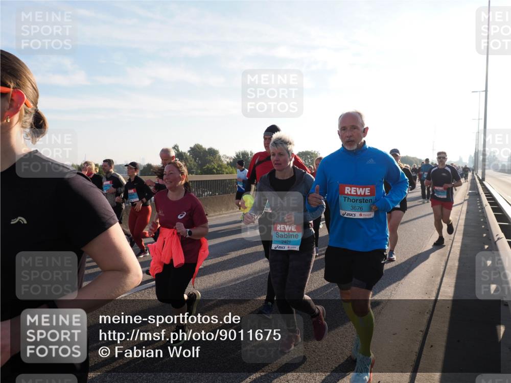 03.10.2025 - Köhlbrandbrückenlauf Fabian Wolf http://msf.ph/oto/9011675 03.10.2025 09:22:35 Position 3 2421, 3676 meine-sportfotos.de