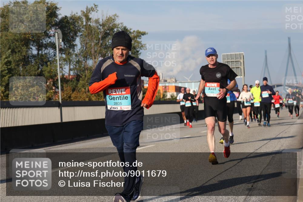 03.10.2025 - Köhlbrandbrückenlauf Luisa Fischer http://msf.ph/oto/9011679 03.10.2025 10:54:17 Position 3 2805, 1369 meine-sportfotos.de