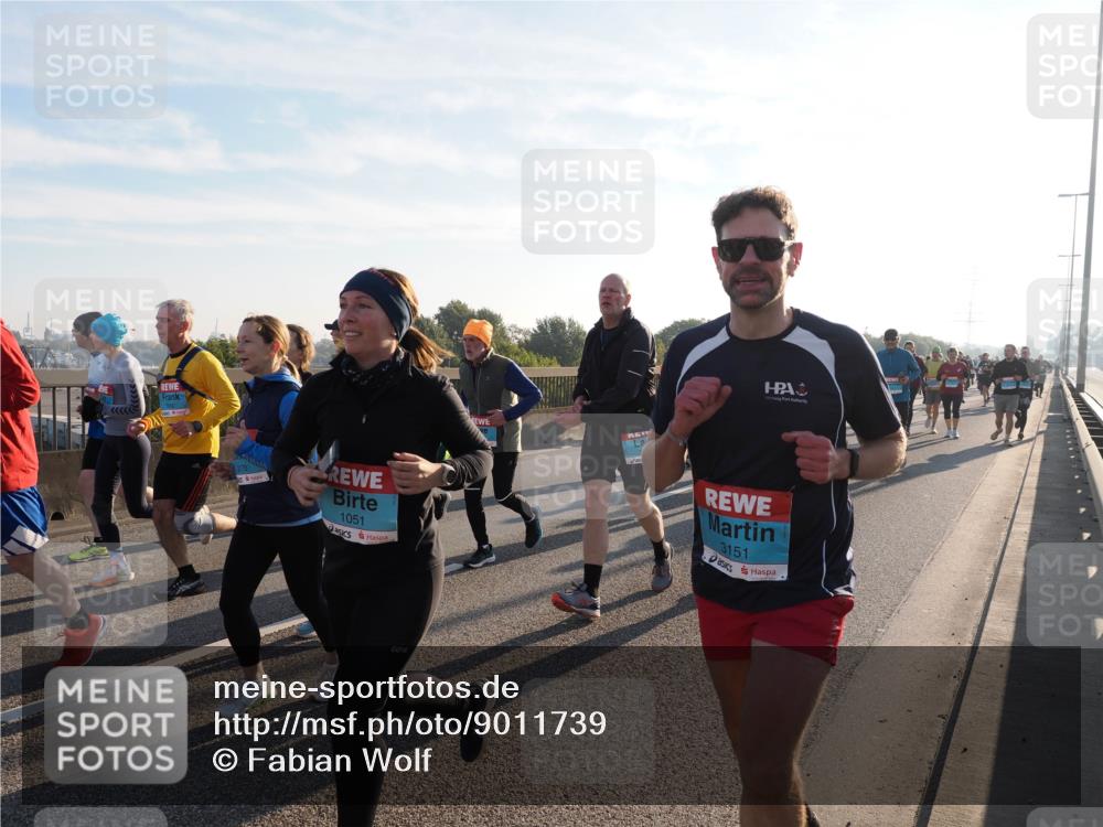03.10.2025 - Köhlbrandbrückenlauf Fabian Wolf http://msf.ph/oto/9011739 03.10.2025 09:22:37 Position 3 1051, 3151 meine-sportfotos.de