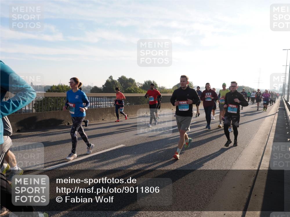03.10.2025 - Köhlbrandbrückenlauf Fabian Wolf http://msf.ph/oto/9011806 03.10.2025 09:22:41 Position 3  meine-sportfotos.de
