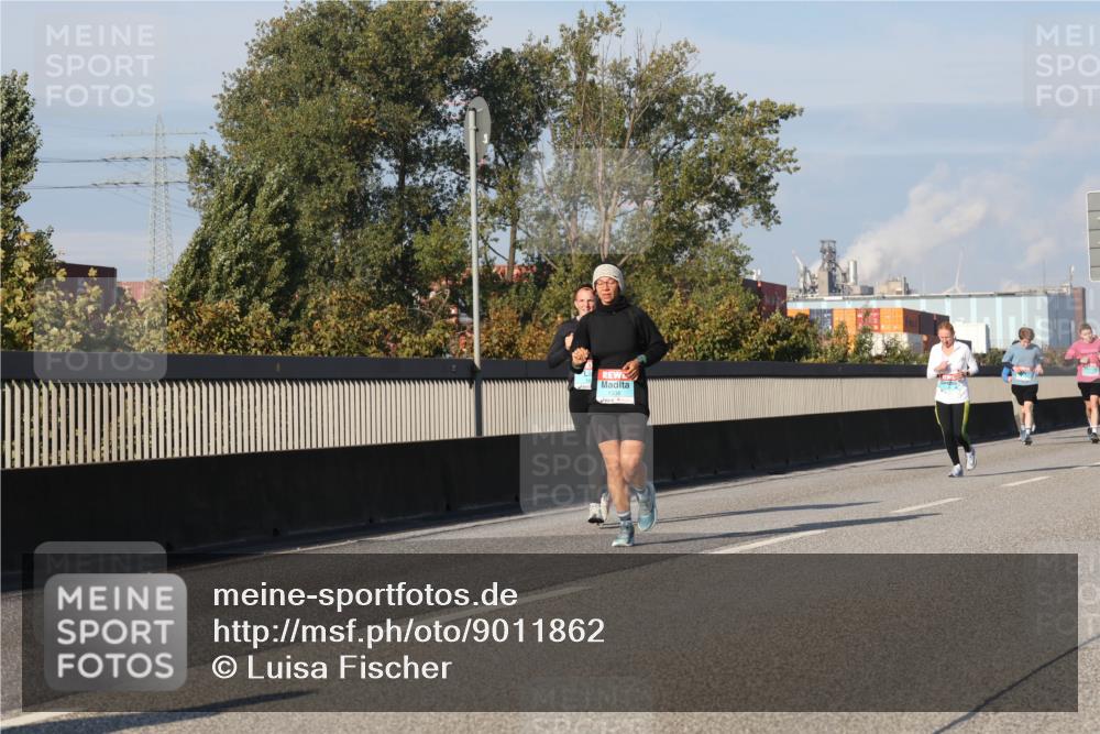03.10.2025 - Köhlbrandbrückenlauf Luisa Fischer http://msf.ph/oto/9011862 03.10.2025 10:54:34 Position 3  meine-sportfotos.de