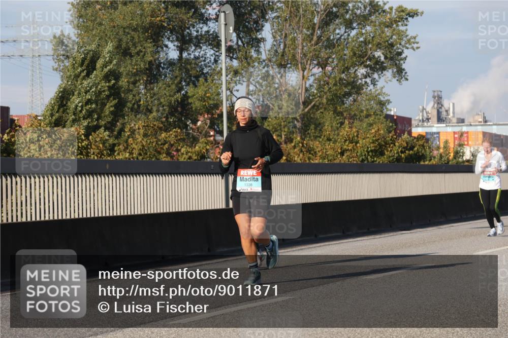 03.10.2025 - Köhlbrandbrückenlauf Luisa Fischer http://msf.ph/oto/9011871 03.10.2025 10:54:35 Position 3 1338 meine-sportfotos.de