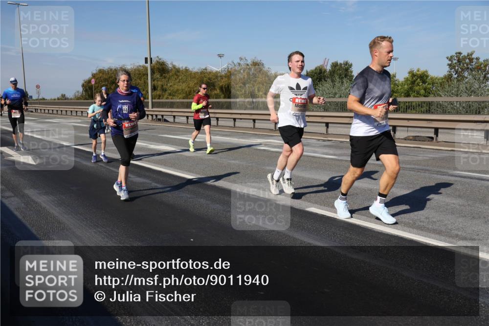 03.10.2025 - Köhlbrandbrückenlauf Julia Fischer http://msf.ph/oto/9011940 03.10.2025 13:01:15 Position 3  meine-sportfotos.de