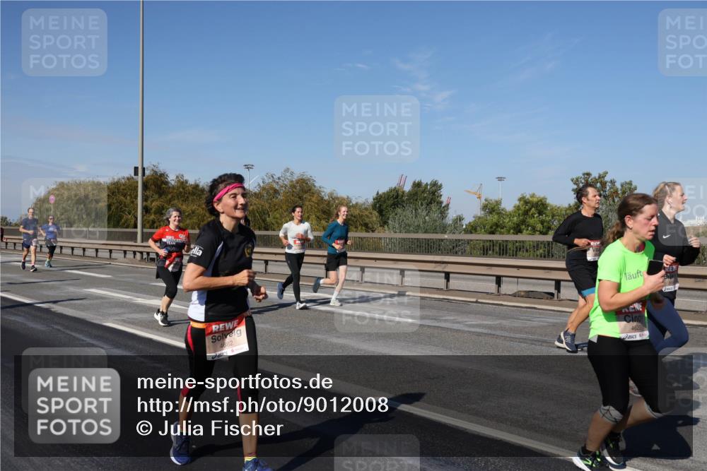 03.10.2025 - Köhlbrandbrückenlauf Julia Fischer http://msf.ph/oto/9012008 03.10.2025 13:01:30 Position 3 4682, 4620 meine-sportfotos.de