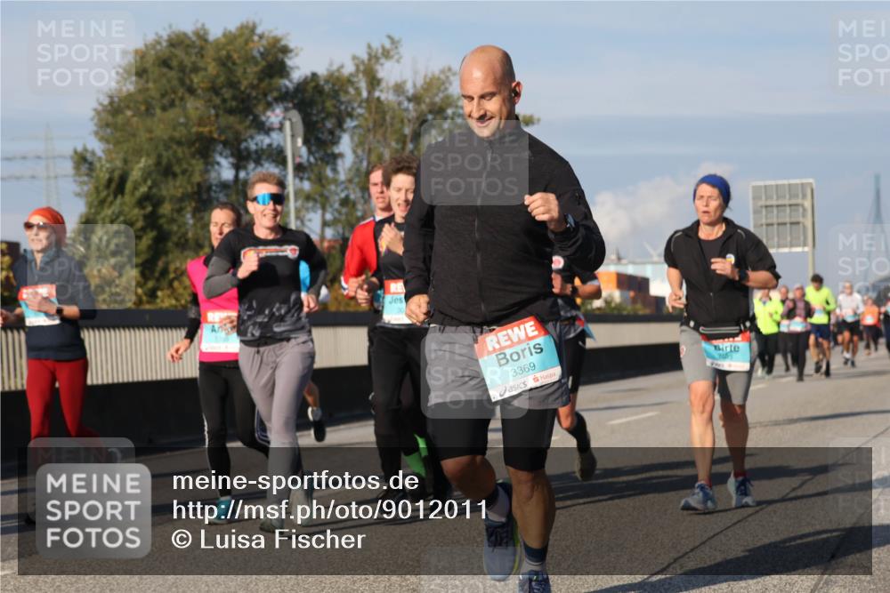 03.10.2025 - Köhlbrandbrückenlauf Luisa Fischer http://msf.ph/oto/9012011 03.10.2025 10:54:47 Position 3 3369, 3455 meine-sportfotos.de