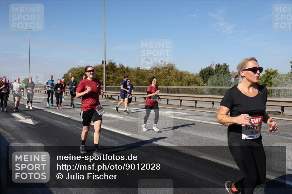 03.10.2025 - Köhlbrandbrückenlauf Julia Fischer http://msf.ph/oto/9012028 03.10.2025 13:01:33 Position 3 6474 meine-sportfotos.de