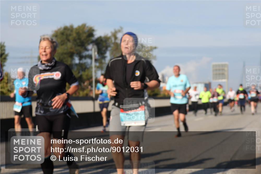 03.10.2025 - Köhlbrandbrückenlauf Luisa Fischer http://msf.ph/oto/9012031 03.10.2025 10:54:49 Position 3  meine-sportfotos.de