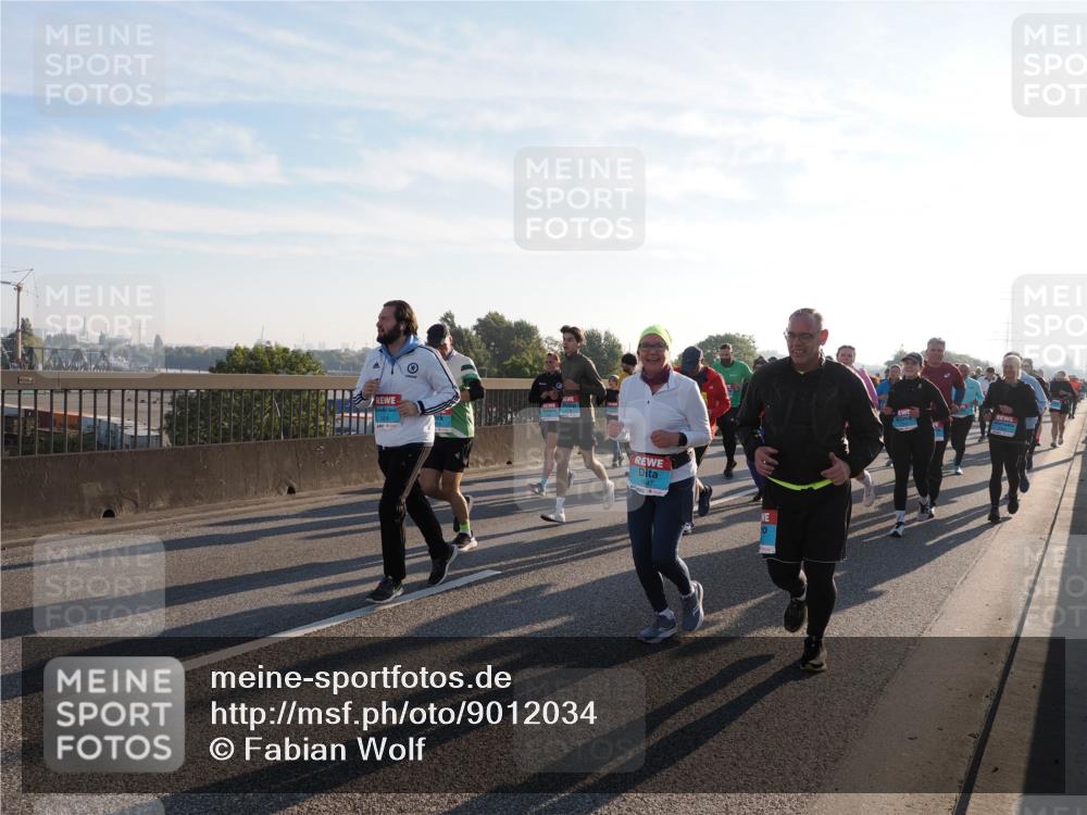 03.10.2025 - Köhlbrandbrückenlauf Fabian Wolf http://msf.ph/oto/9012034 03.10.2025 09:22:52 Position 3 1847 meine-sportfotos.de