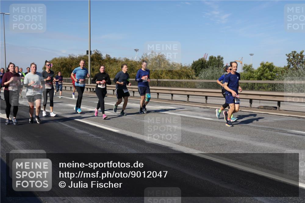 03.10.2025 - Köhlbrandbrückenlauf Julia Fischer http://msf.ph/oto/9012047 03.10.2025 13:01:36 Position 3  meine-sportfotos.de
