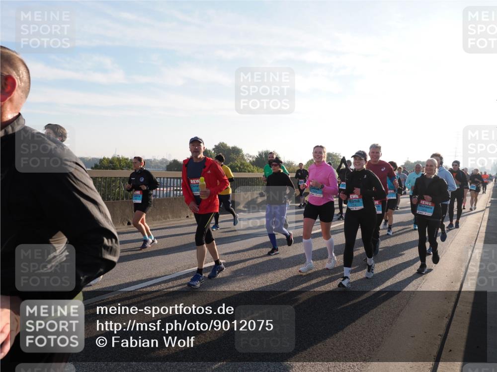 03.10.2025 - Köhlbrandbrückenlauf Fabian Wolf http://msf.ph/oto/9012075 03.10.2025 09:22:54 Position 3  meine-sportfotos.de