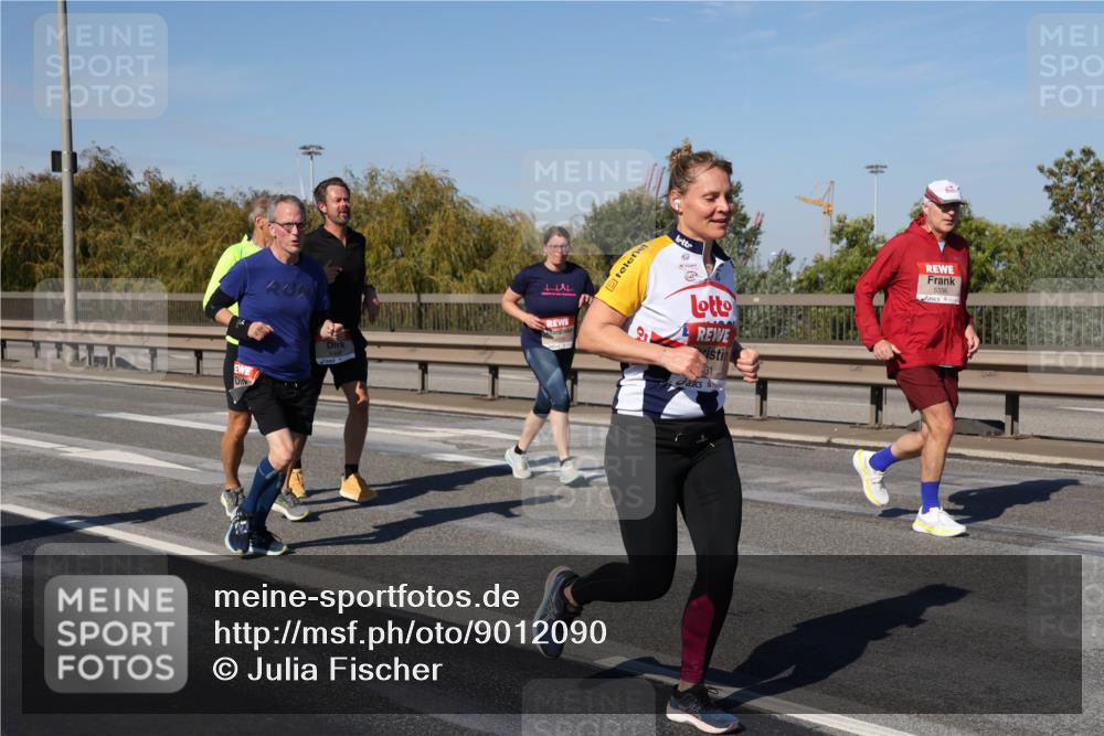 03.10.2025 - Köhlbrandbrückenlauf Julia Fischer http://msf.ph/oto/9012090 03.10.2025 13:01:41 Position 3 31, 5336 meine-sportfotos.de
