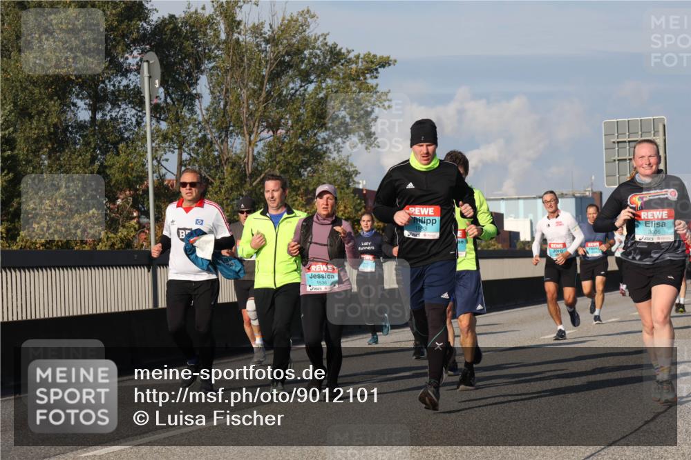 03.10.2025 - Köhlbrandbrückenlauf Luisa Fischer http://msf.ph/oto/9012101 03.10.2025 10:54:56 Position 3 1536, 1883, 3006 meine-sportfotos.de