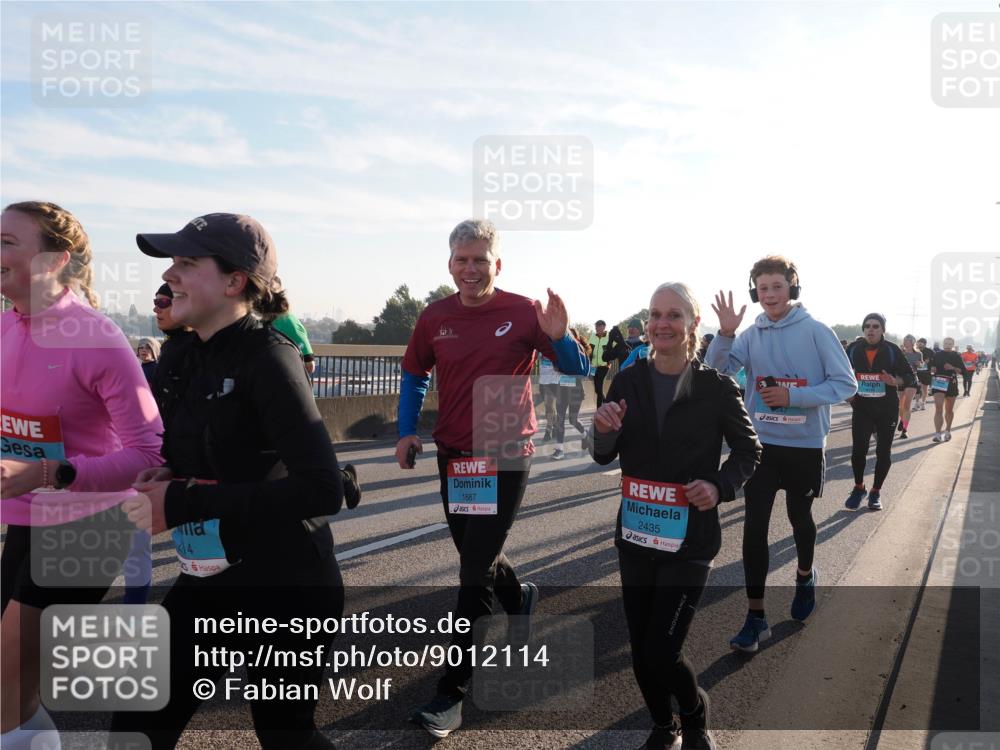03.10.2025 - Köhlbrandbrückenlauf Fabian Wolf http://msf.ph/oto/9012114 03.10.2025 09:22:55 Position 3 44, 1687, 2435 meine-sportfotos.de