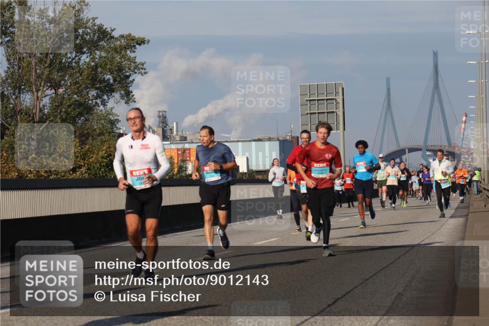 03.10.2025 - Köhlbrandbrückenlauf Luisa Fischer http://msf.ph/oto/9012143 03.10.2025 10:54:59 Position 3  meine-sportfotos.de