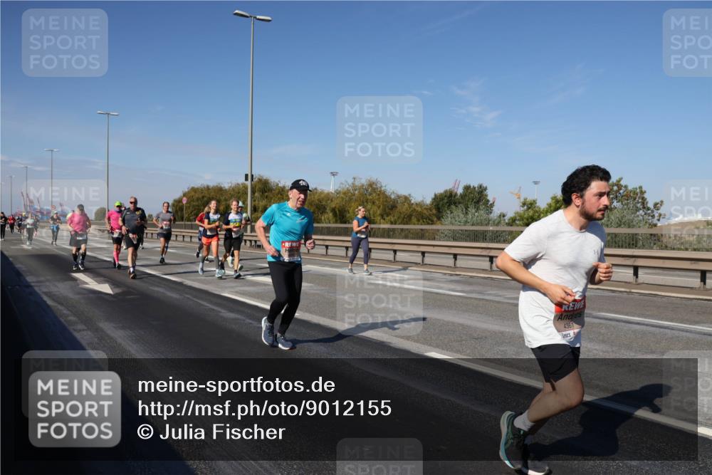 03.10.2025 - Köhlbrandbrückenlauf Julia Fischer http://msf.ph/oto/9012155 03.10.2025 13:01:54 Position 3 4361 meine-sportfotos.de