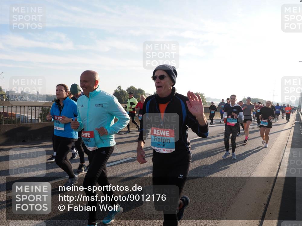 03.10.2025 - Köhlbrandbrückenlauf Fabian Wolf http://msf.ph/oto/9012176 03.10.2025 09:22:57 Position 3 2315, 1861, 3116 meine-sportfotos.de
