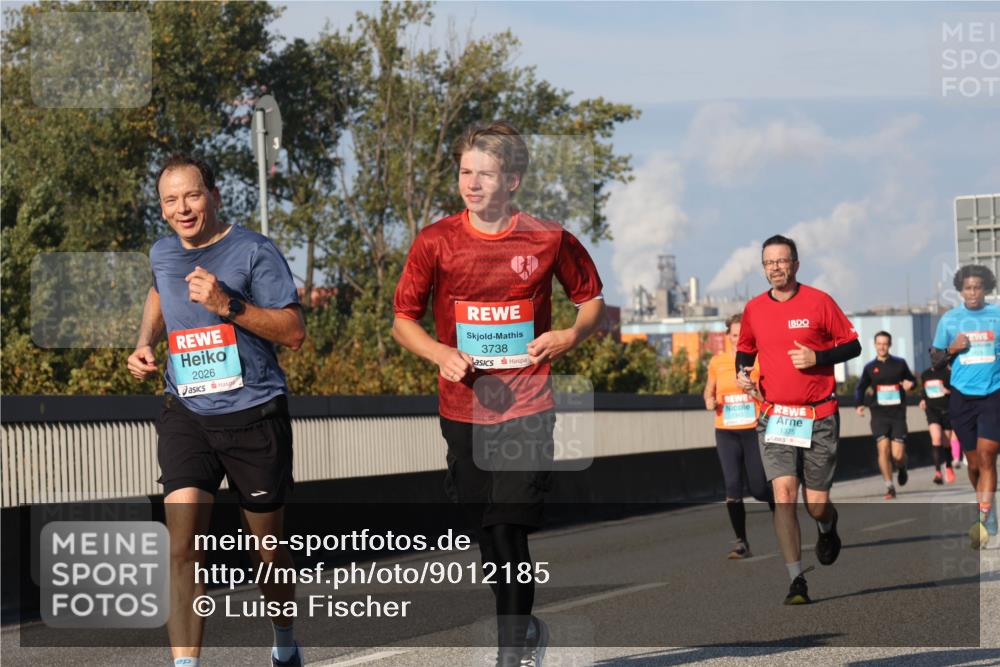 03.10.2025 - Köhlbrandbrückenlauf Luisa Fischer http://msf.ph/oto/9012185 03.10.2025 10:55:03 Position 3 2026, 3738, 1375 meine-sportfotos.de