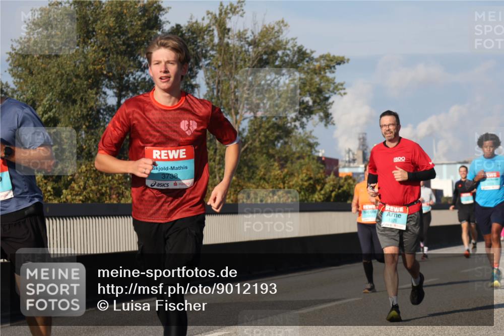 03.10.2025 - Köhlbrandbrückenlauf Luisa Fischer http://msf.ph/oto/9012193 03.10.2025 10:55:04 Position 3 3738, 1375 meine-sportfotos.de